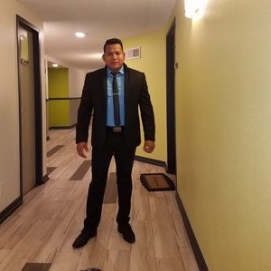 Meet your Posher, Marcos